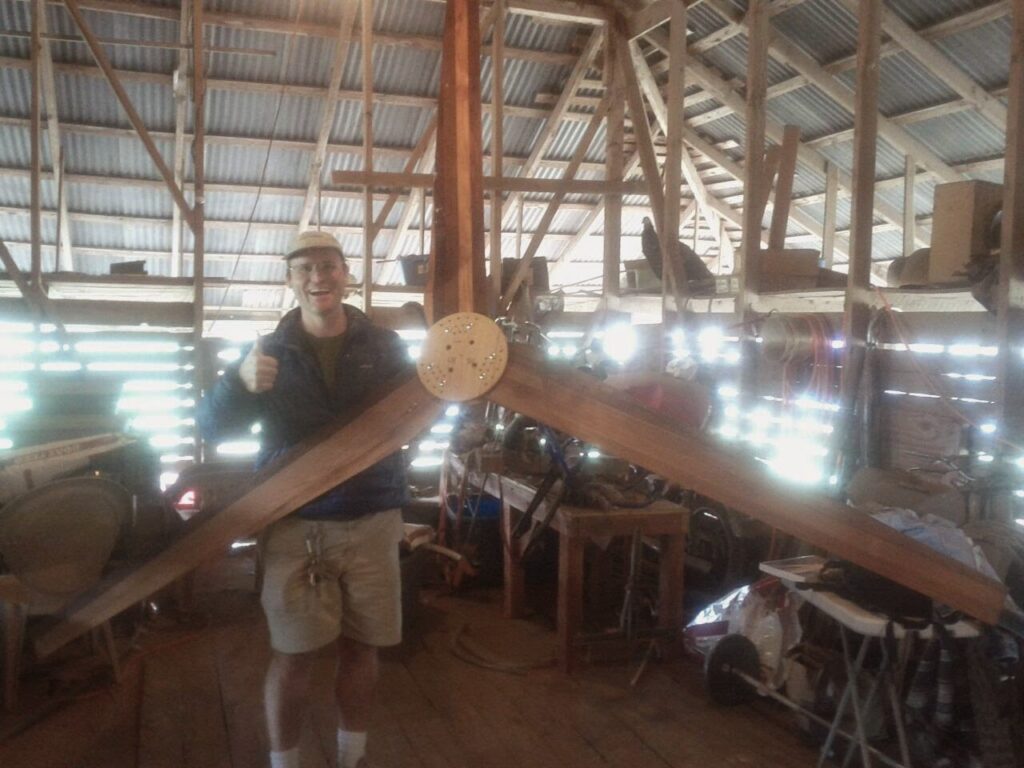 328931_10150366807567508_520544614_o